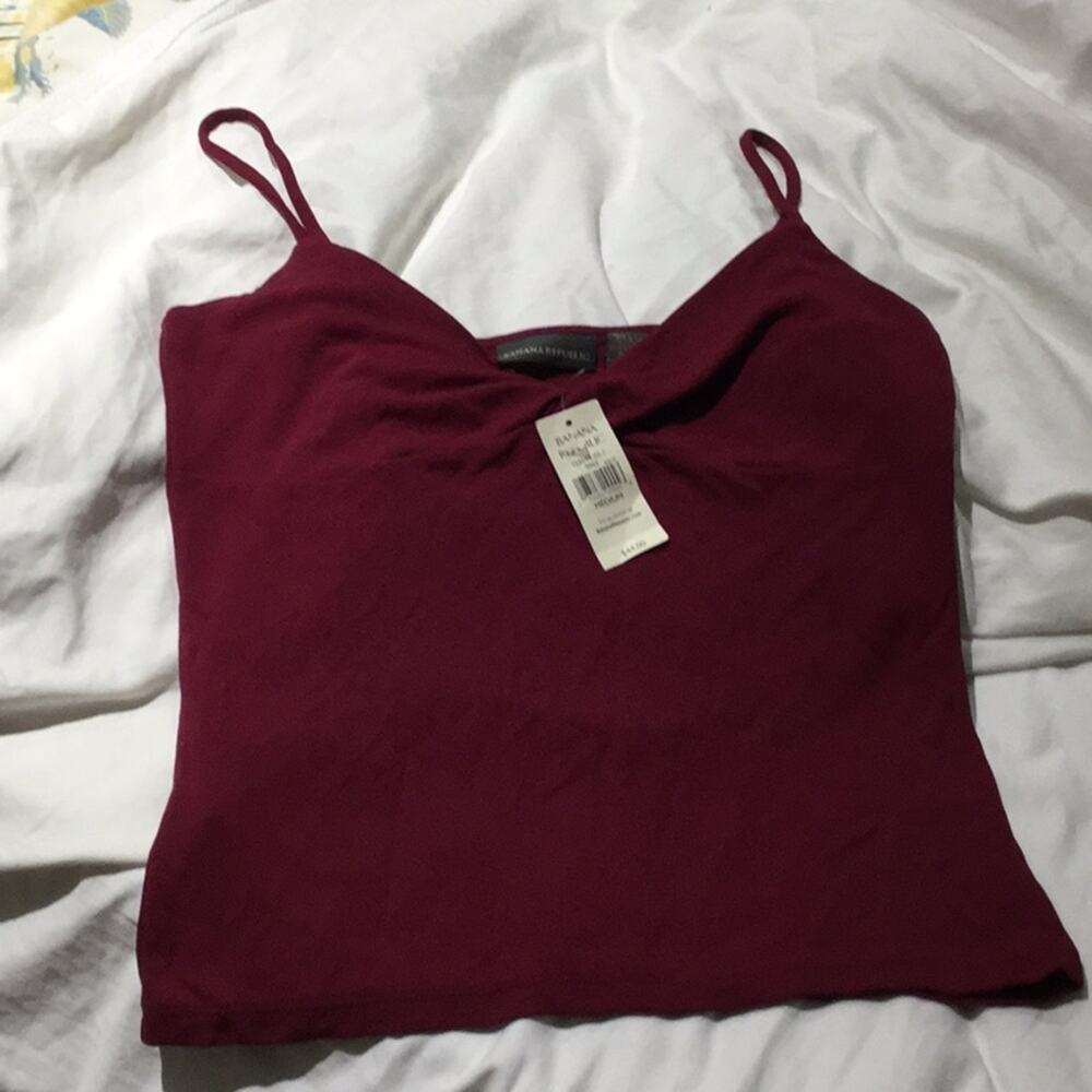 Banana republic M raspberry spaghetti tank NWT
